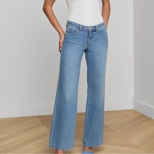 L'AGENCE Joanne Low Rise Wide Leg Jeans in Carmel
